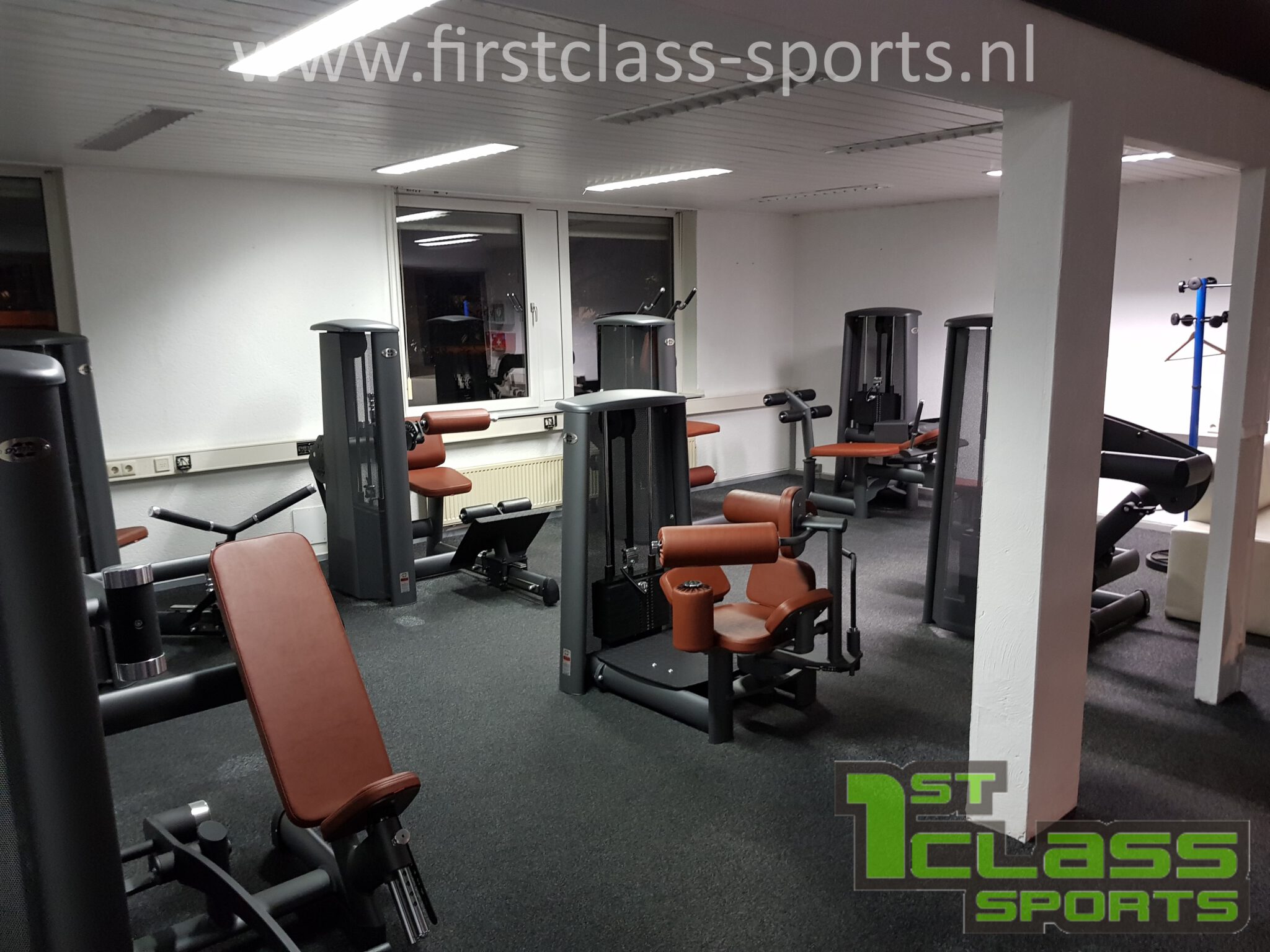 Foto's First Class Sports