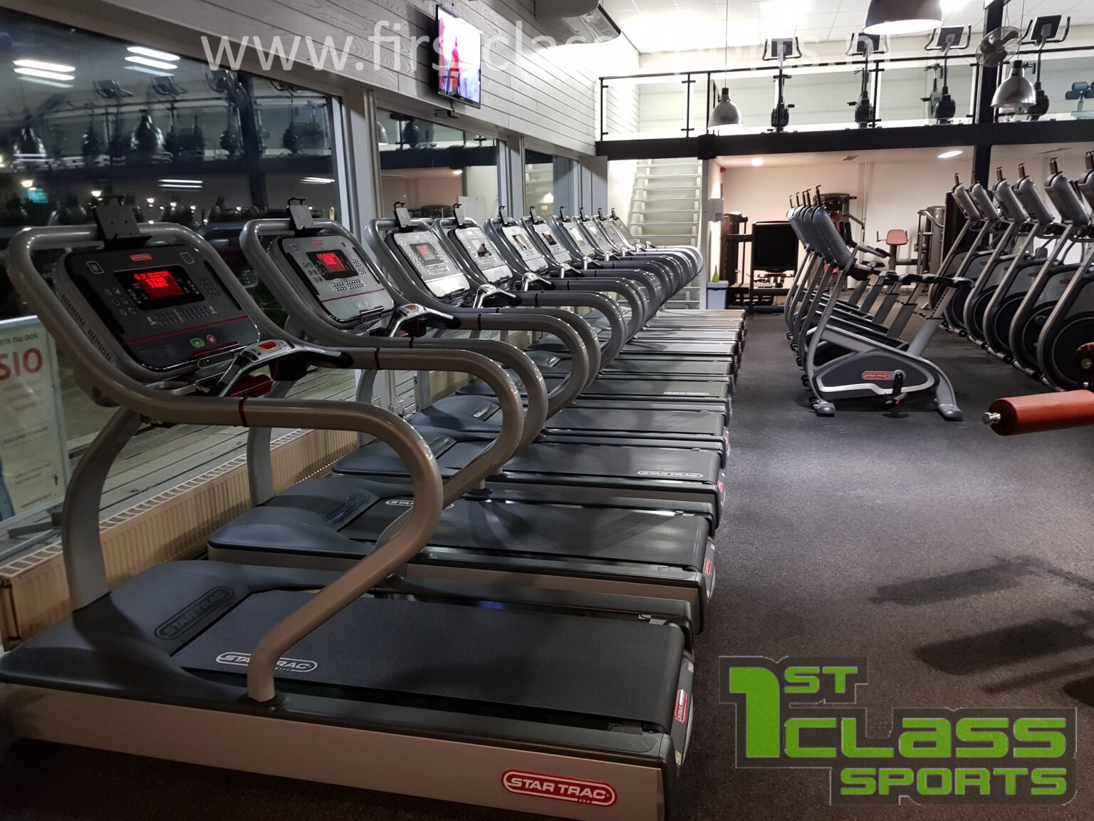 Foto's First Class Sports